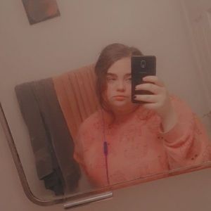 Meet your Posher, Jennaka